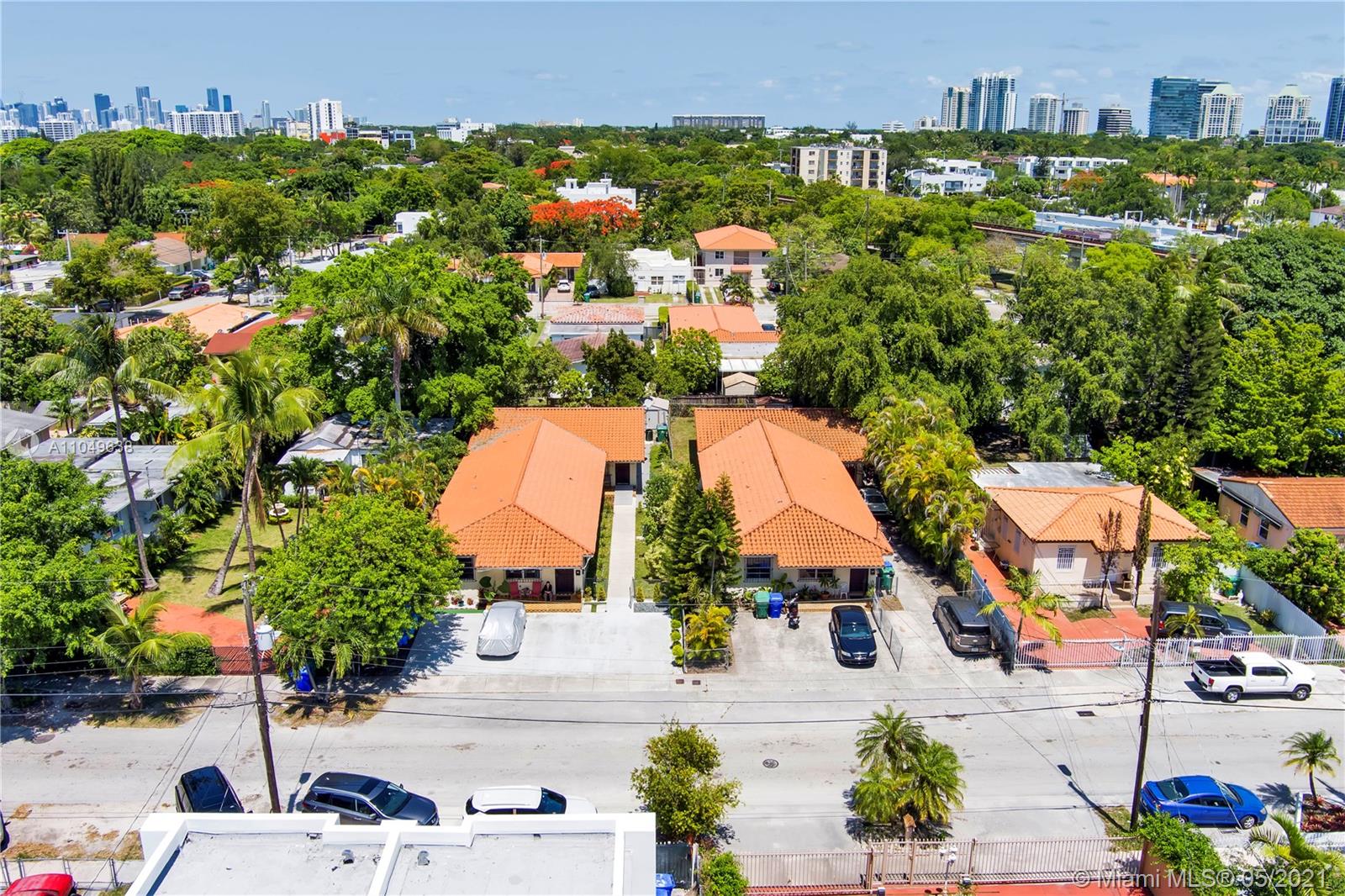 See details / 2717 sq. ft. $ 2021-05-30 0 Photo