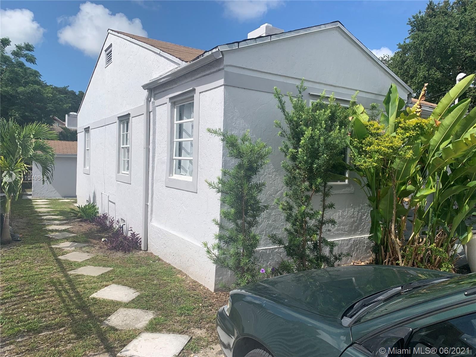 See details / 1696 sq. ft. $ 2021-05-30 0 Photo