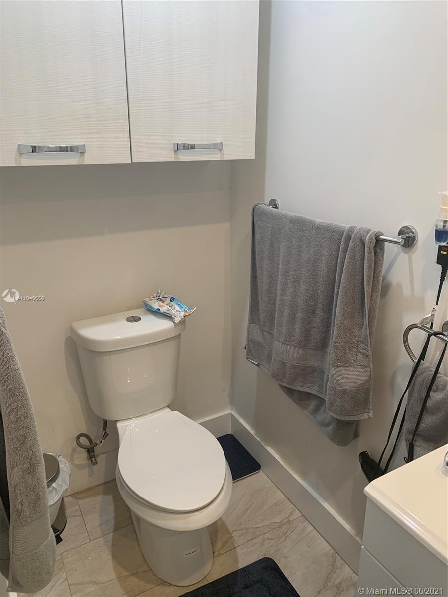See details / 1696 sq. ft. $ 2021-05-30 0 Photo