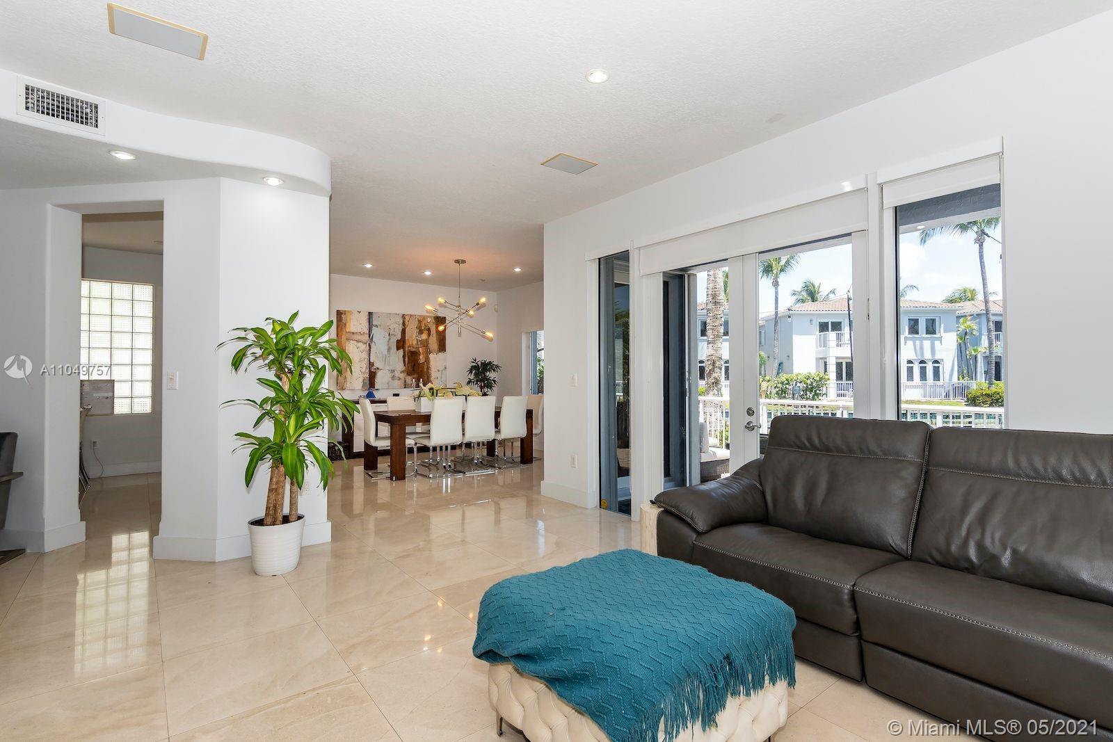 Photo of 3075 208th Ter, Aventura, Florida, 33180 -