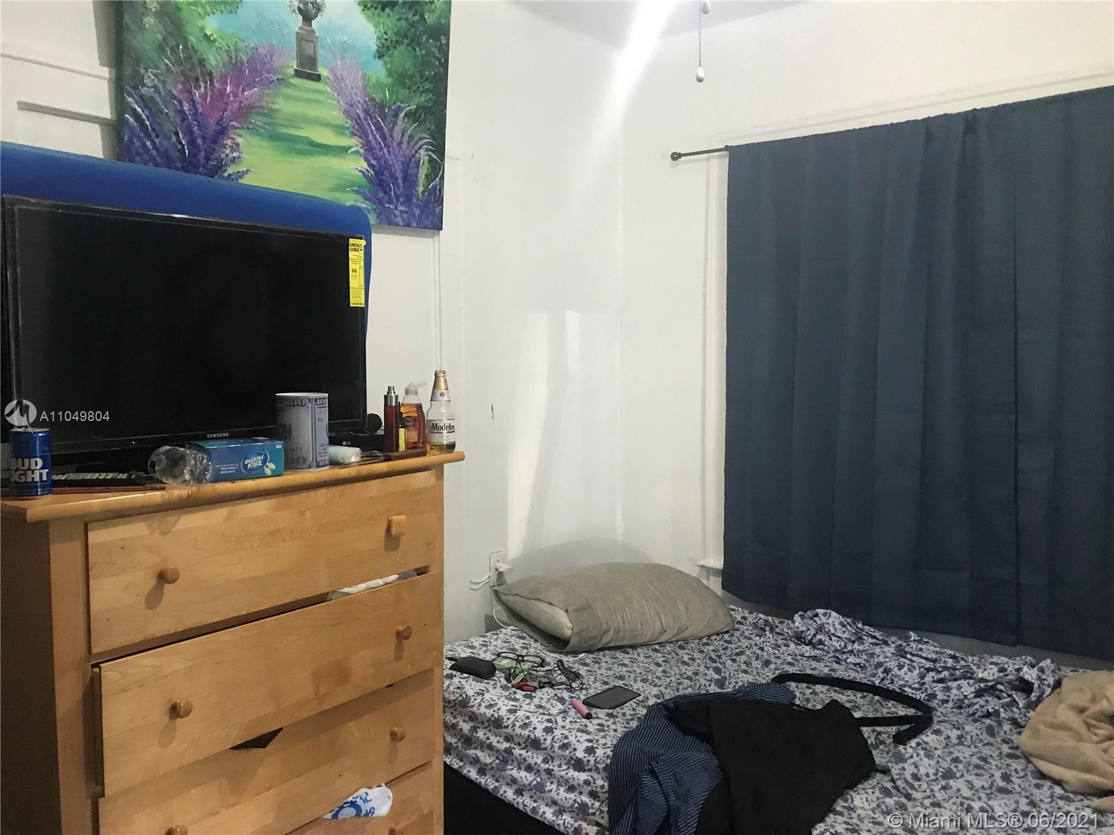 See details / 2101 sq. ft. $ 2021-06-09 0 Photo