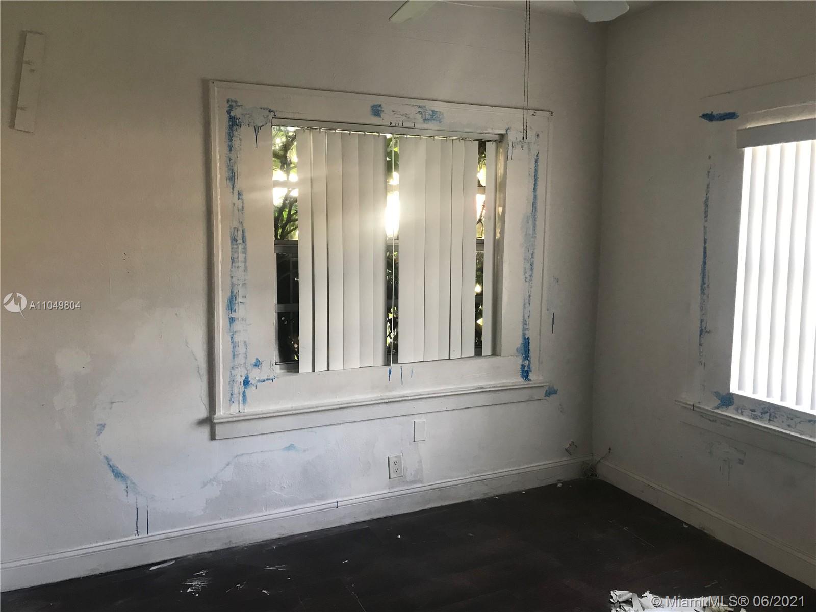 See details / 2101 sq. ft. $ 2021-06-09 0 Photo