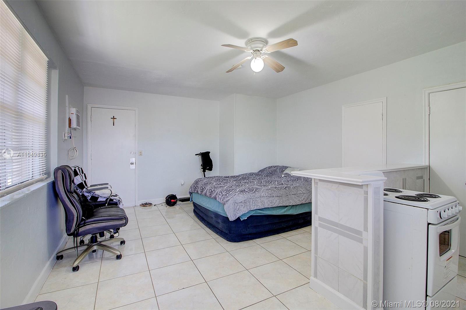 See details / 2034 sq. ft. $ 2021-05-31 0 Photo