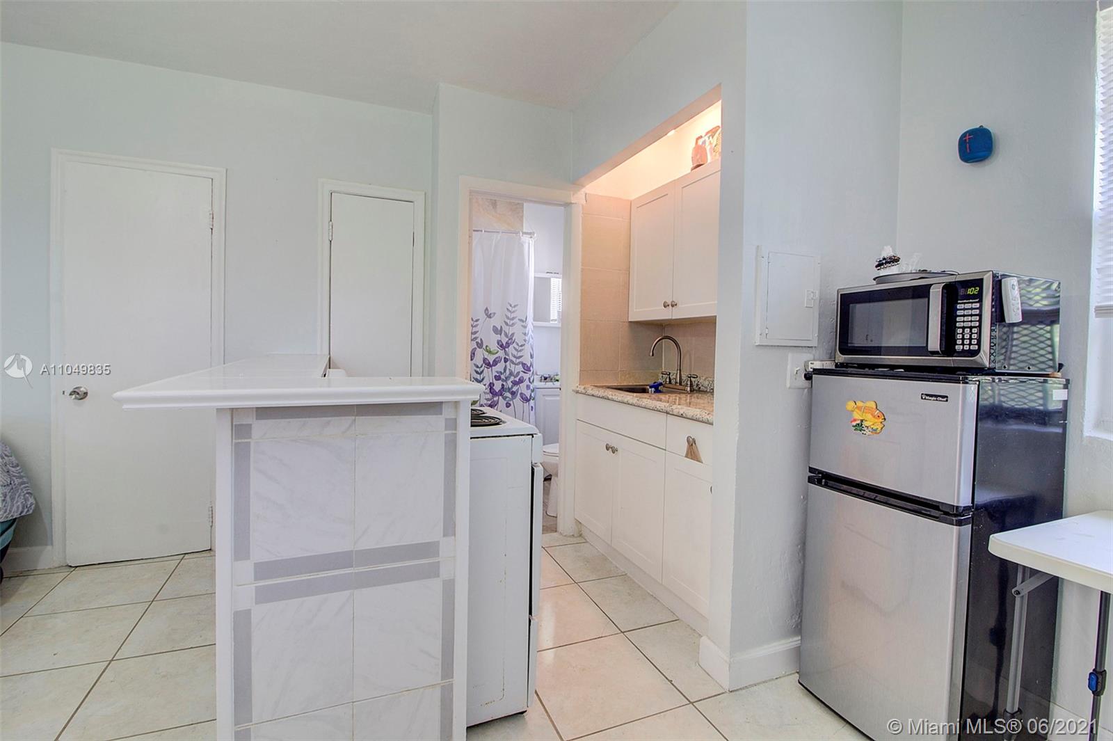 See details / 2034 sq. ft. $ 2021-05-31 0 Photo