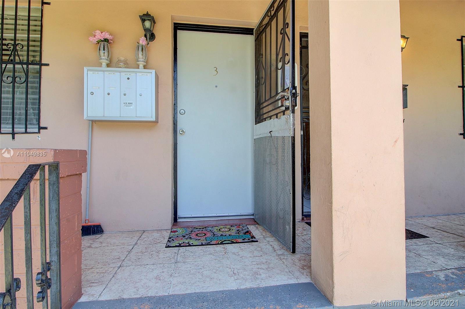 See details / 2034 sq. ft. $ 2021-05-31 0 Photo