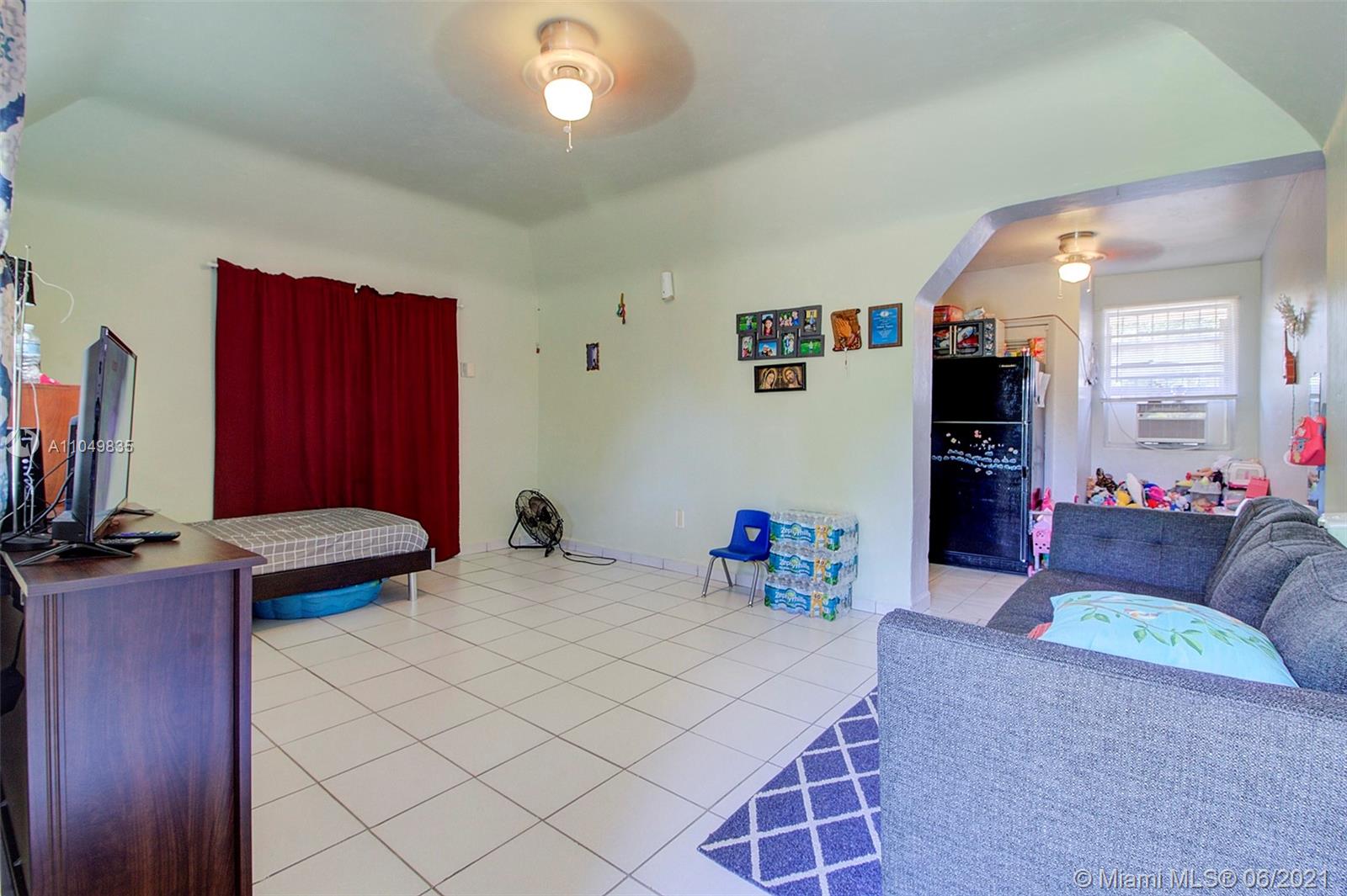 See details / 2034 sq. ft. $ 2021-05-31 0 Photo