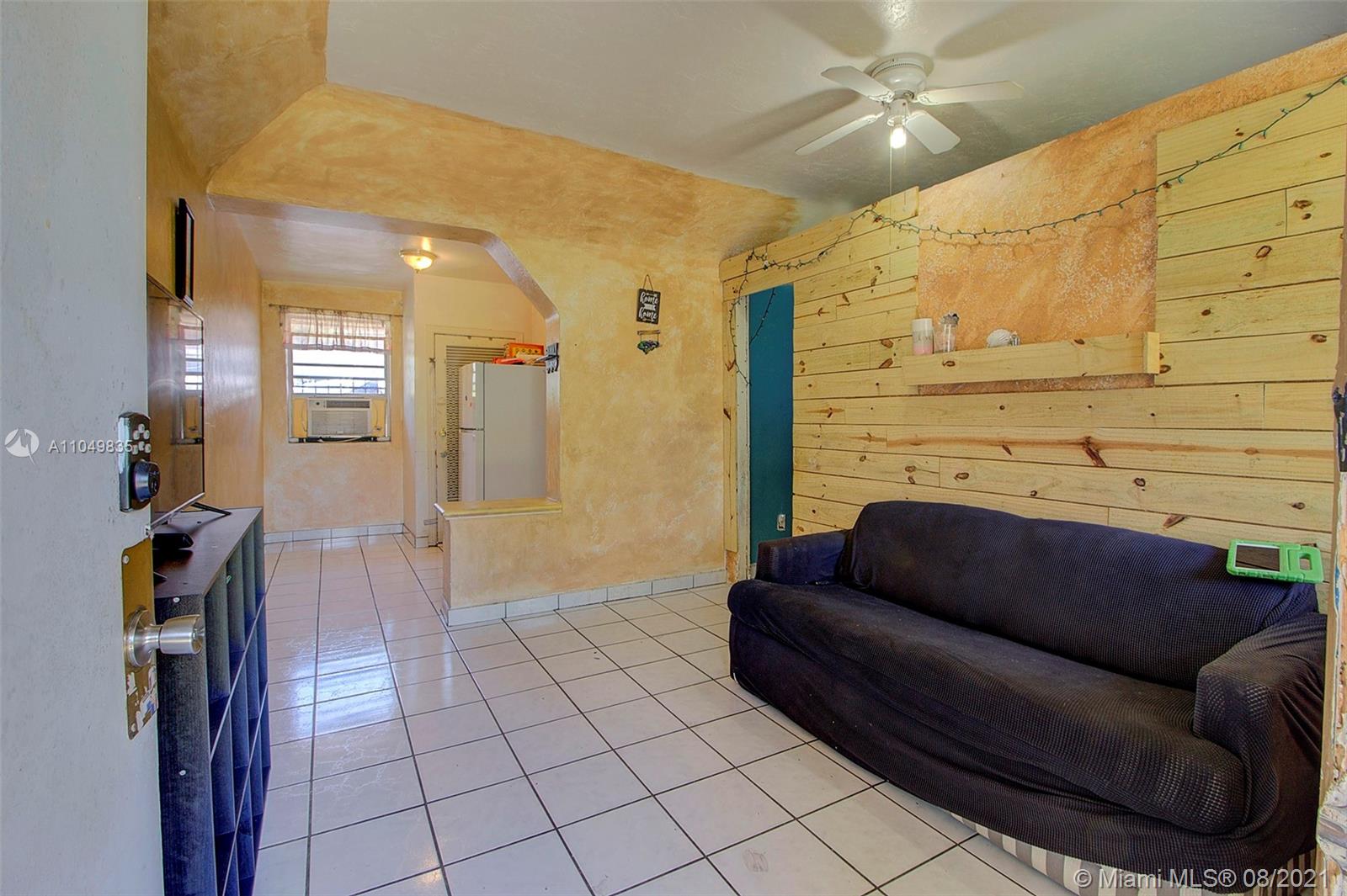 See details / 2034 sq. ft. $ 2021-05-31 0 Photo