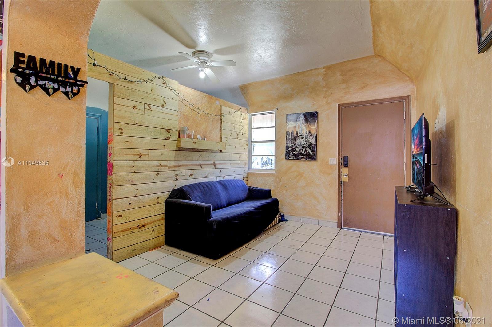 See details / 2034 sq. ft. $ 2021-05-31 0 Photo