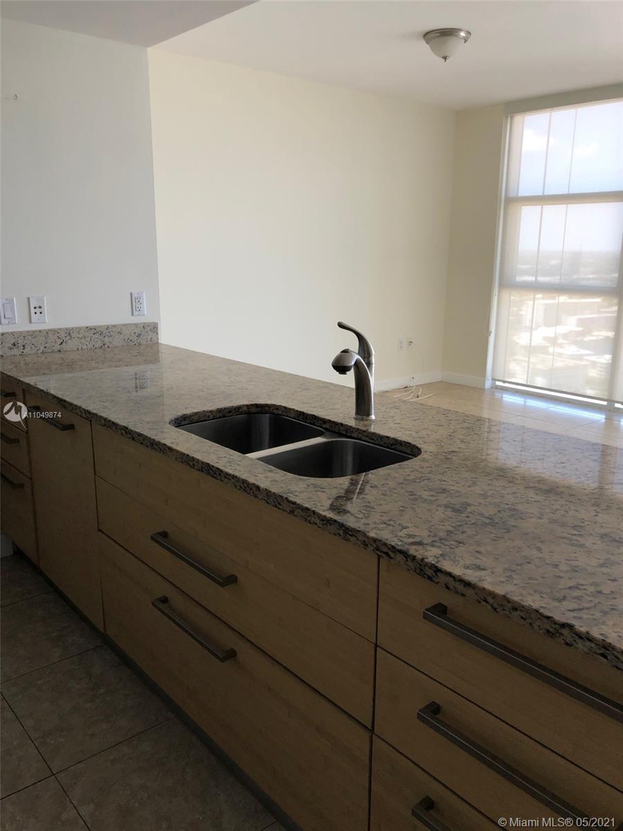 Ver detalles 3607 1 / 1 871 sq. ft. $ 2021-05-31 0 foto