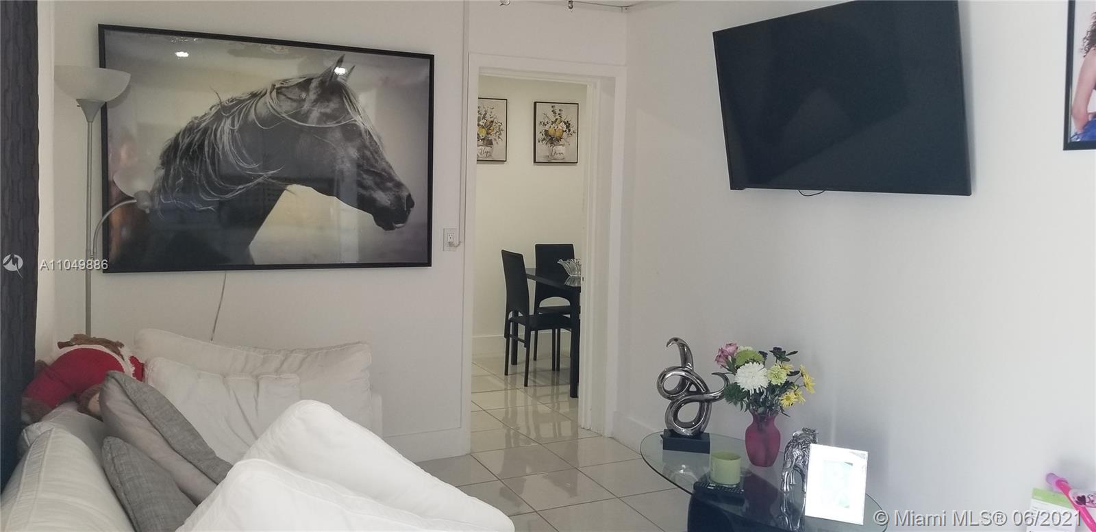 See details / 2100 sq. ft. $ 2021-05-31 0 Photo