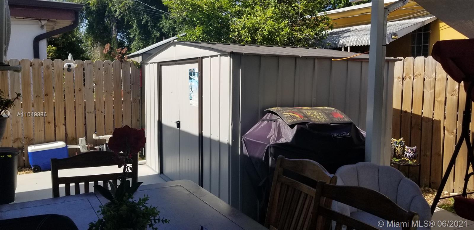 See details / 2100 sq. ft. $ 2021-05-31 0 Photo