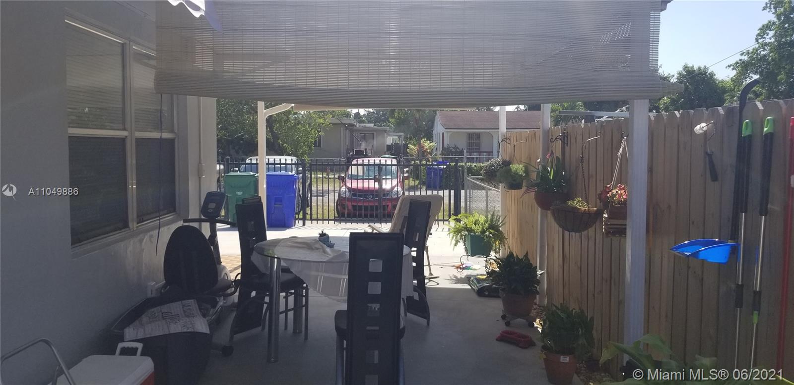 See details / 2100 sq. ft. $ 2021-05-31 0 Photo