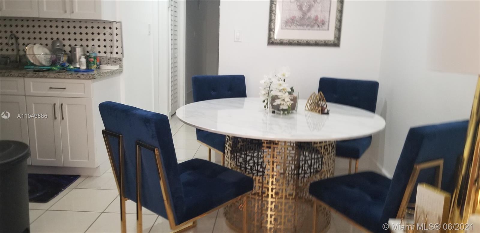 See details / 2100 sq. ft. $ 2021-05-31 0 Photo