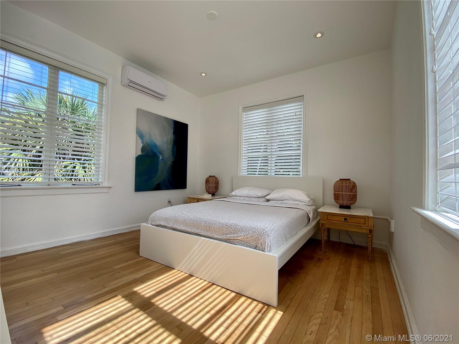 See details / 3268 sq. ft. $ 2021-06-01 0 Photo