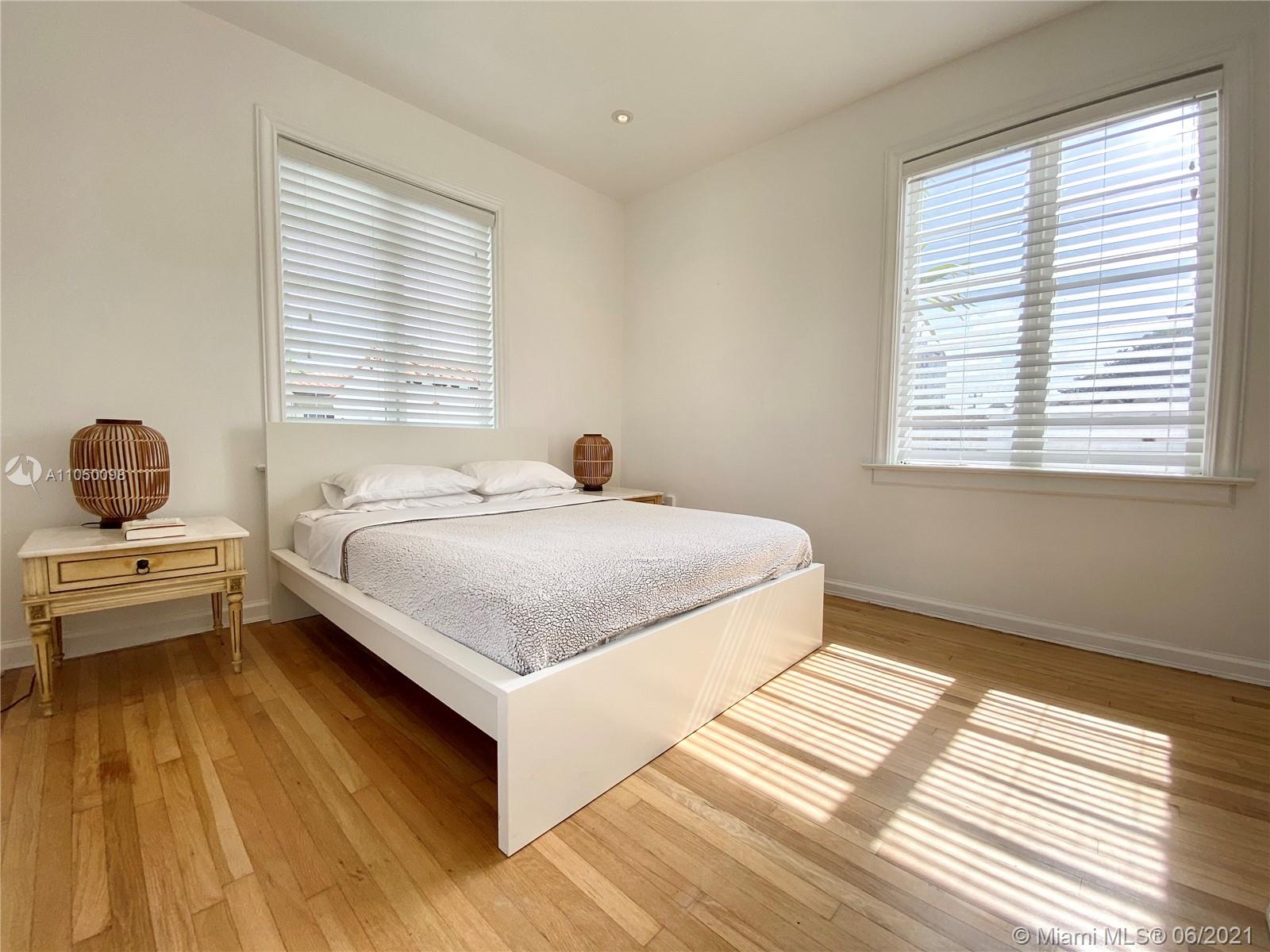 See details / 3268 sq. ft. $ 2021-06-01 0 Photo