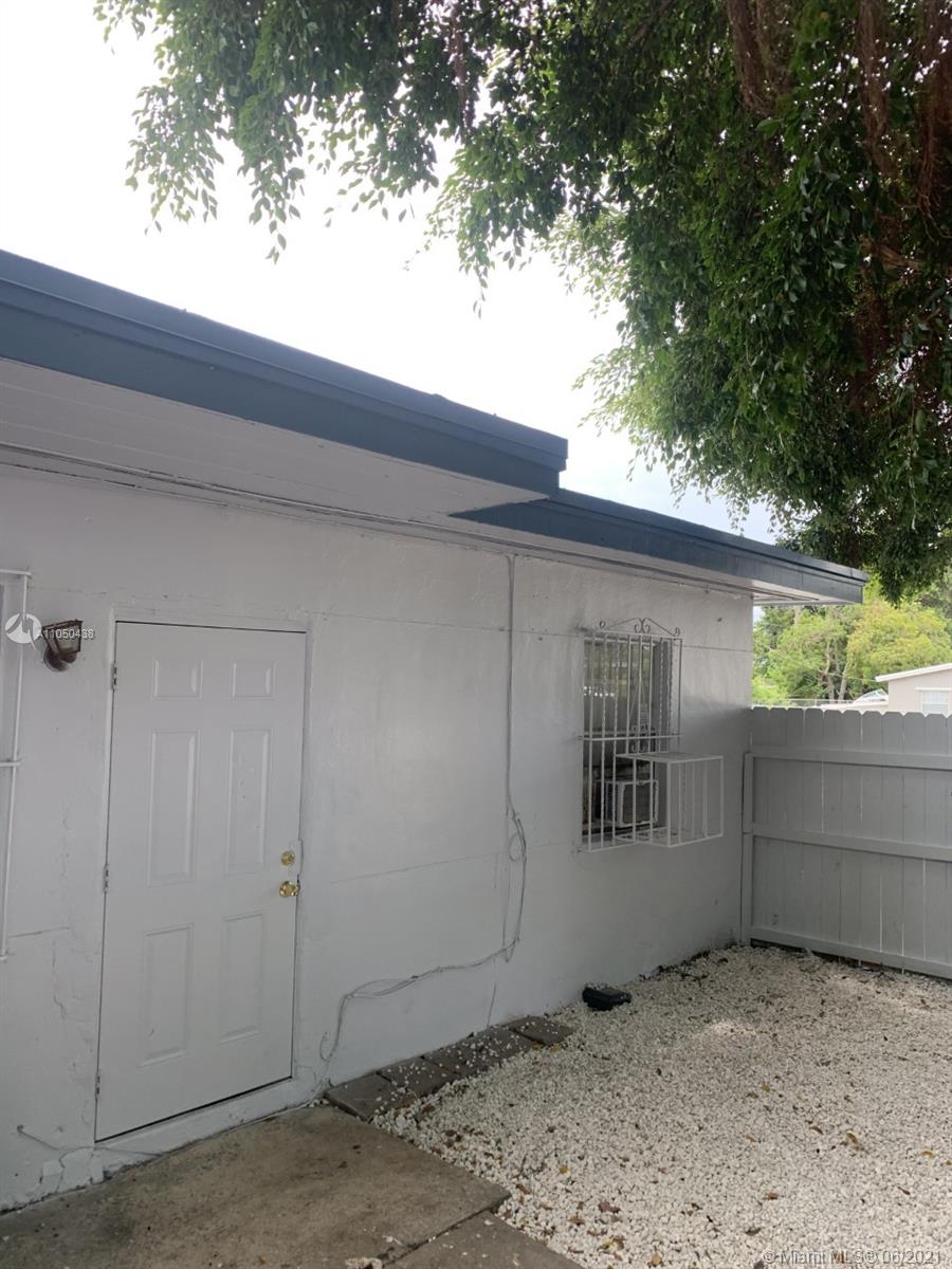 See details / 2250 sq. ft. $ 2021-06-22 0 Photo
