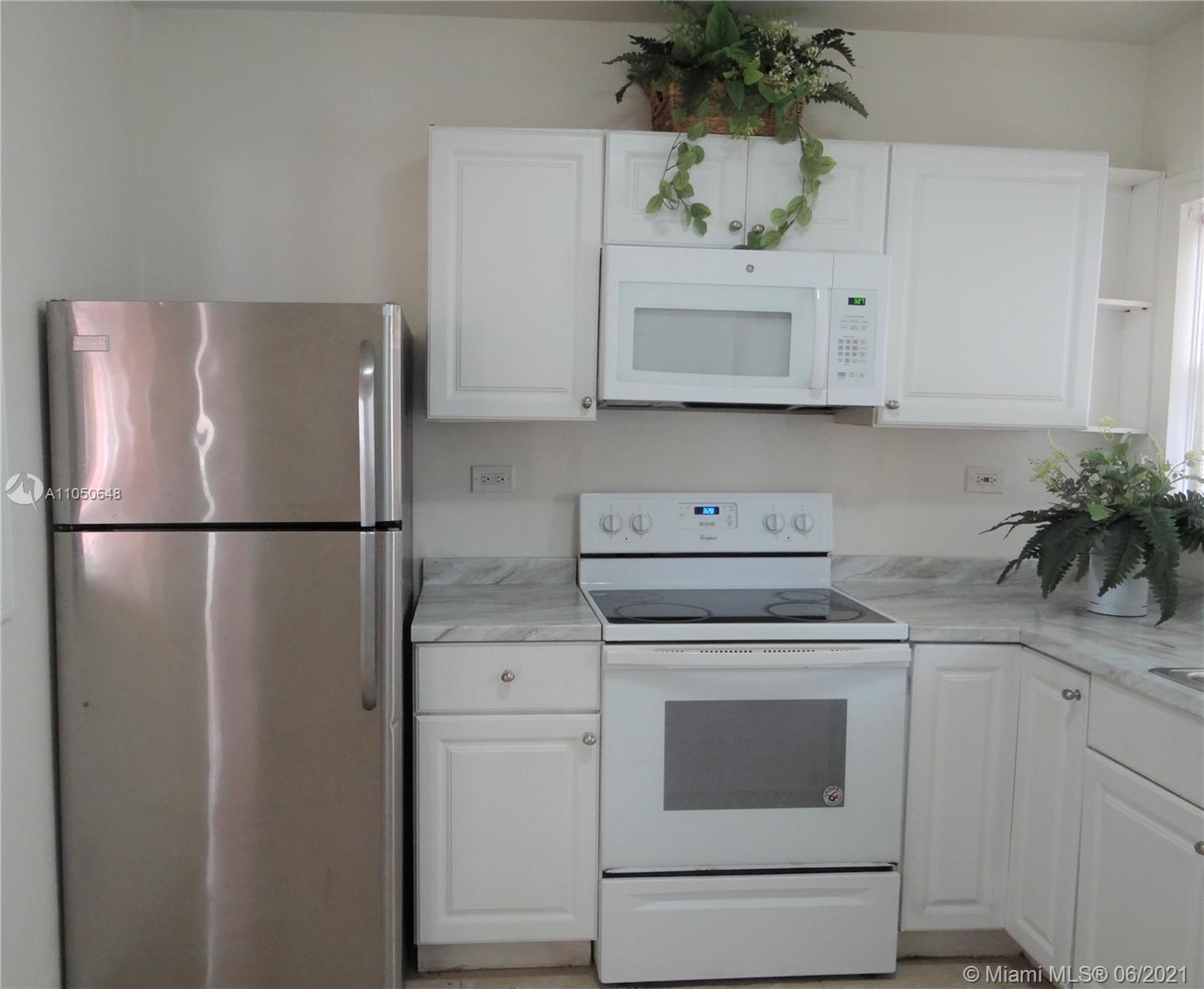 See details / 1347 sq. ft. $ 2021-06-01 0 Photo