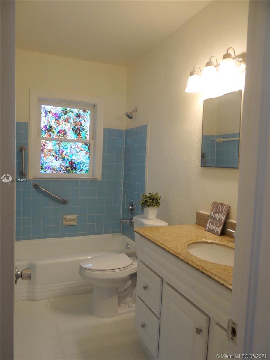 See details / 1347 sq. ft. $ 2021-06-01 0 Photo