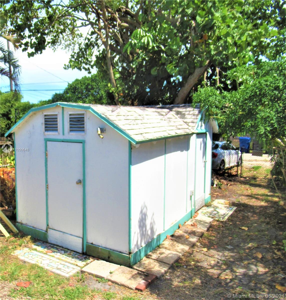 See details / 1347 sq. ft. $ 2021-06-01 0 Photo