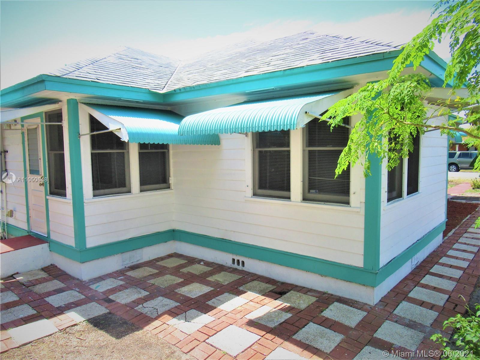 See details / 1347 sq. ft. $ 2021-06-01 0 Photo