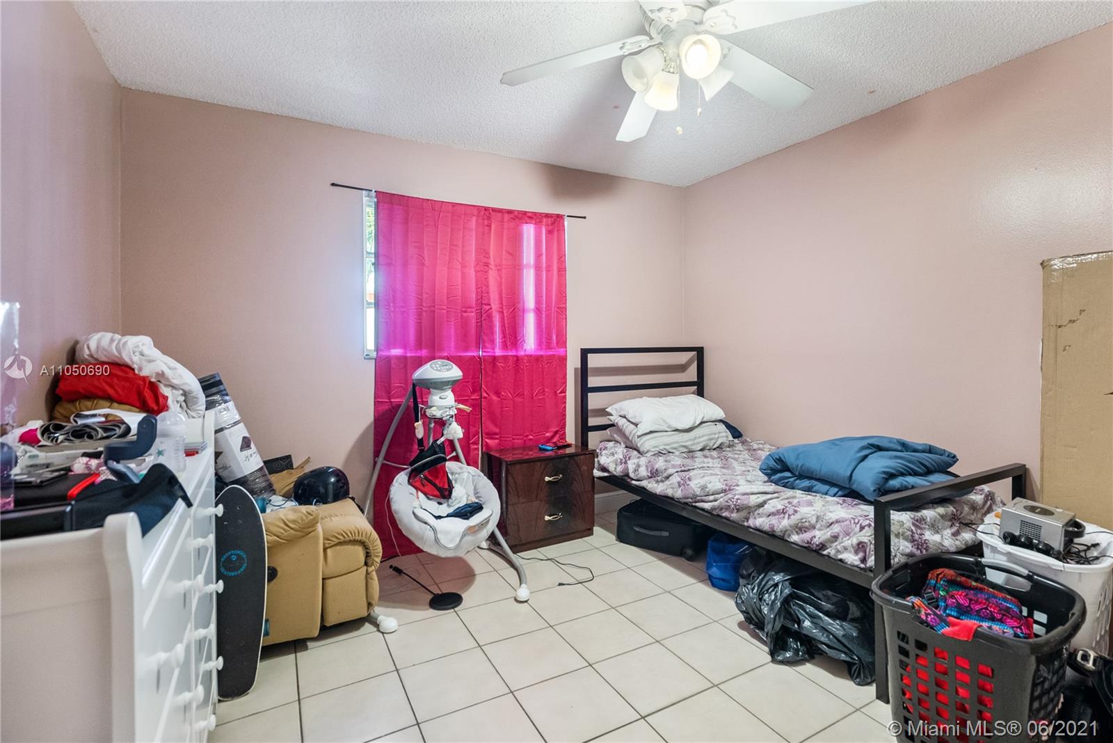 See details / 2957 sq. ft. $ 2021-06-21 0 Photo