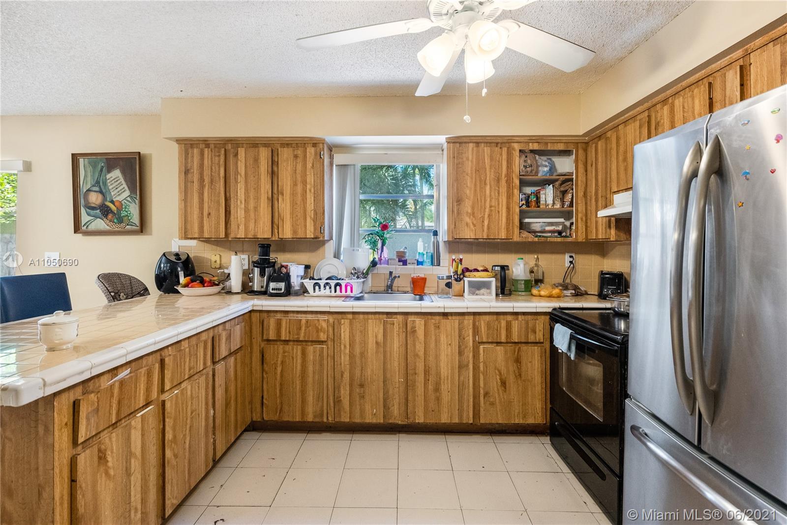 See details / 2957 sq. ft. $ 2021-06-21 0 Photo