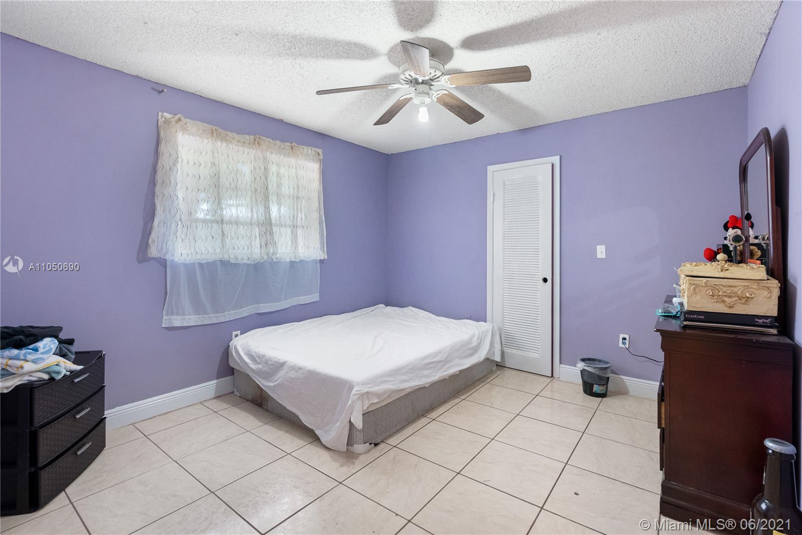 See details / 2957 sq. ft. $ 2021-06-21 0 Photo