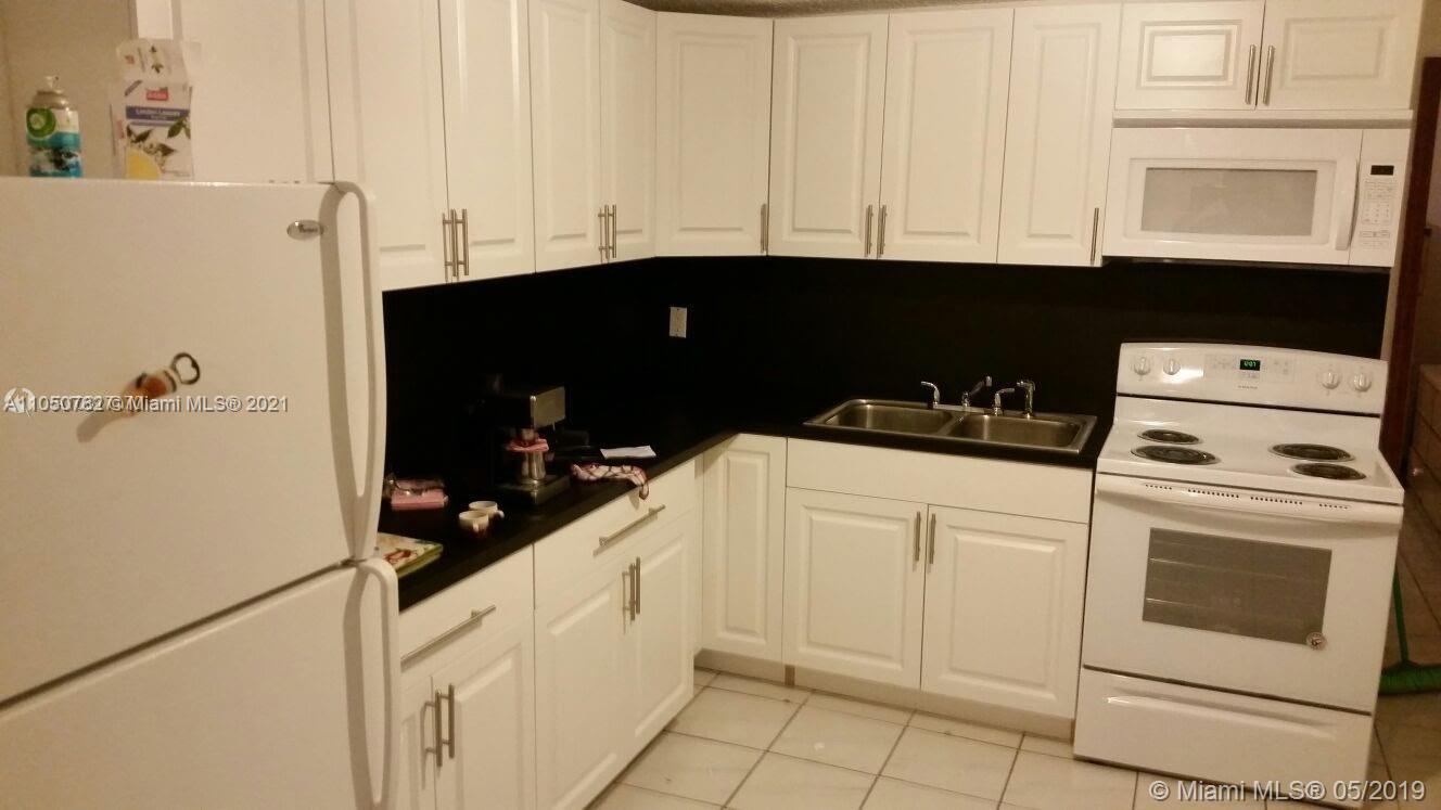 See details / 2468 sq. ft. $ 2021-06-02 0 Photo