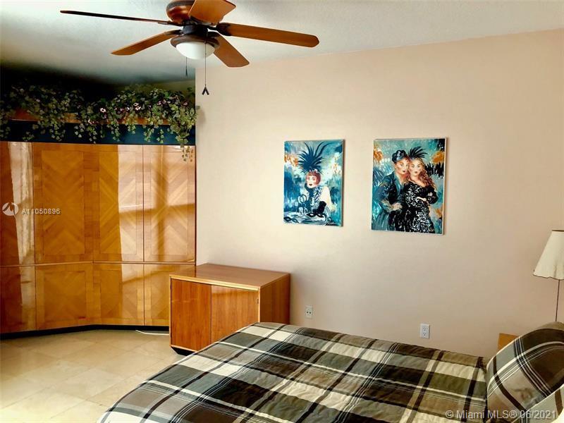 Photo of 6001 Ocean Dr #604, Hollywood, Florida, 33019 -