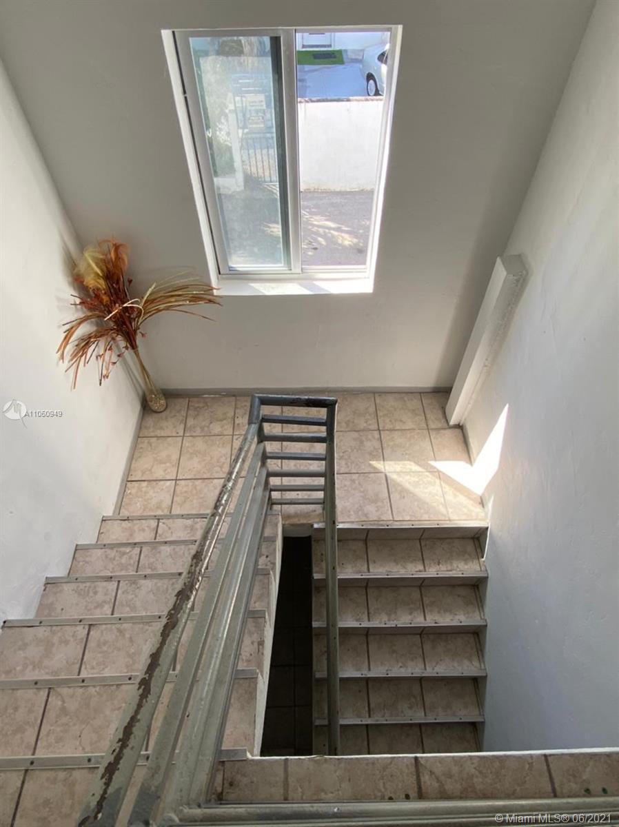 See details / 10880 sq. ft. $ 2021-06-02 0 Photo