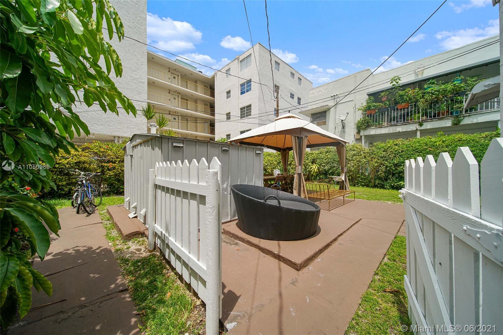 See details / 3581 sq. ft. $ 2021-06-02 0 Photo