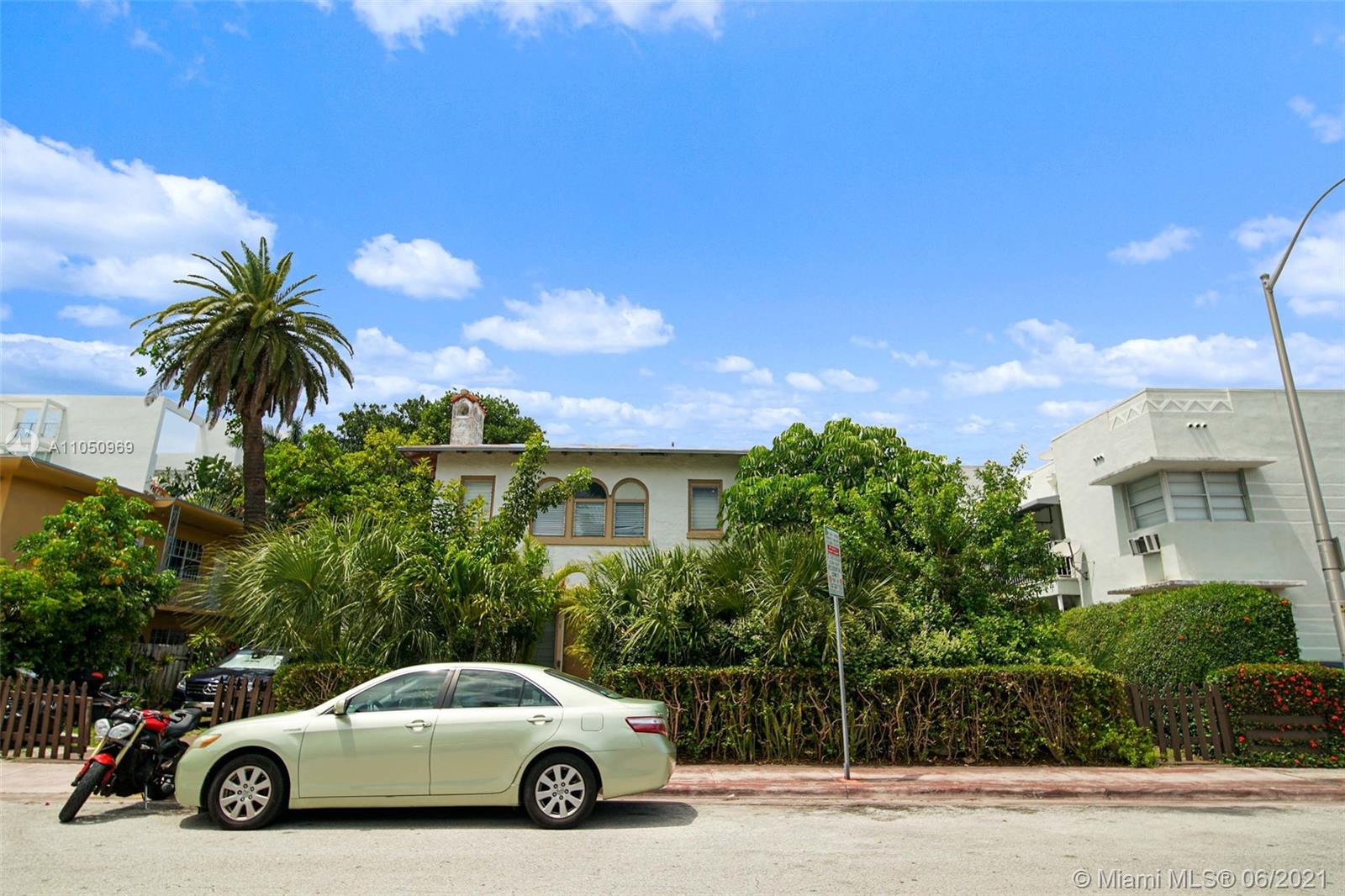 See details / 3581 sq. ft. $ 2021-06-02 0 Photo