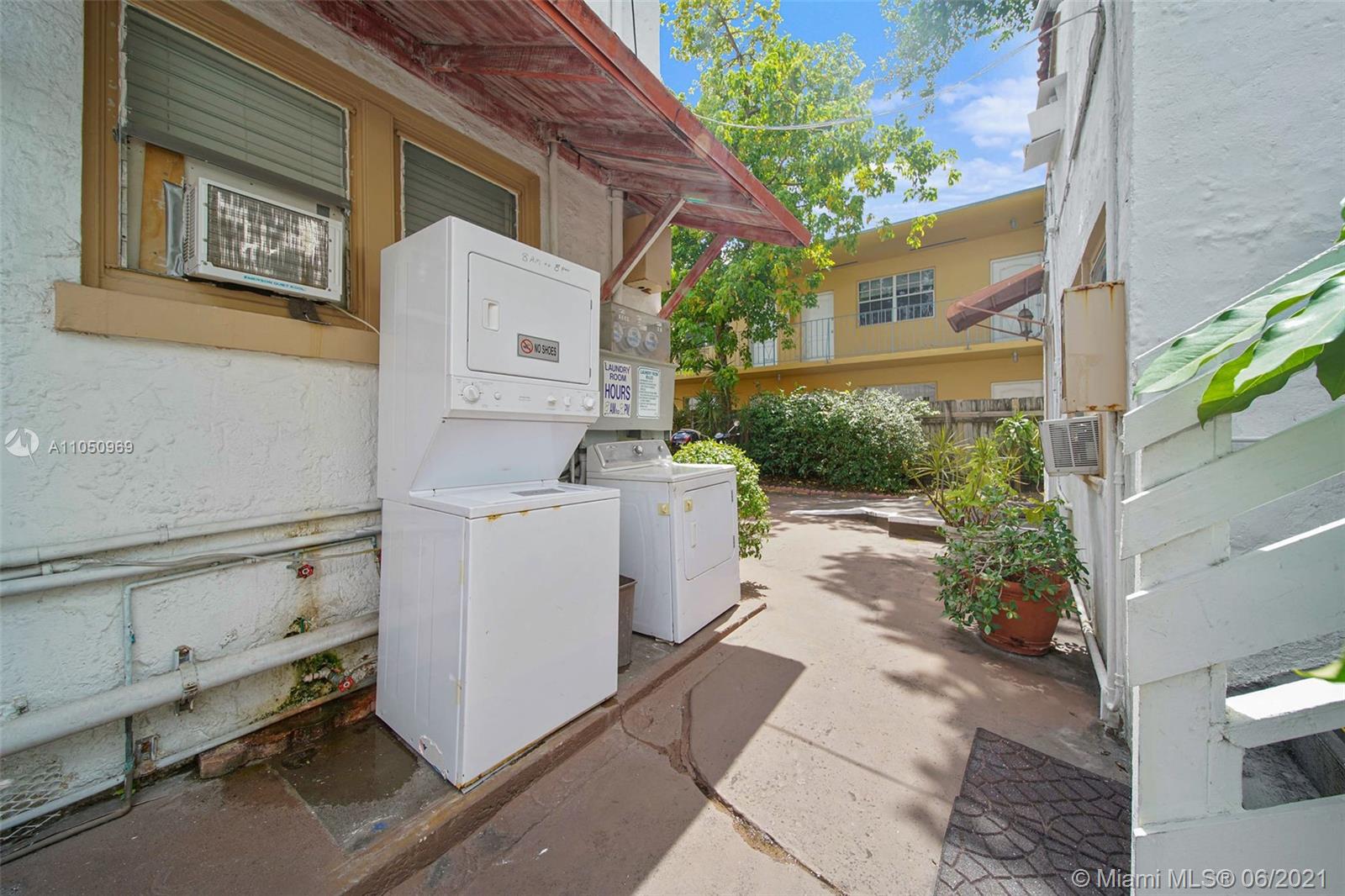 See details / 3581 sq. ft. $ 2021-06-02 0 Photo