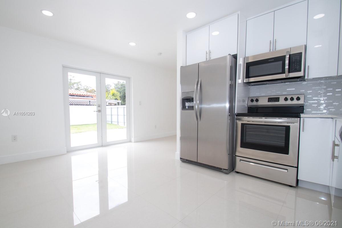 See details / 2250 sq. ft. $ 2021-06-02 0 Photo