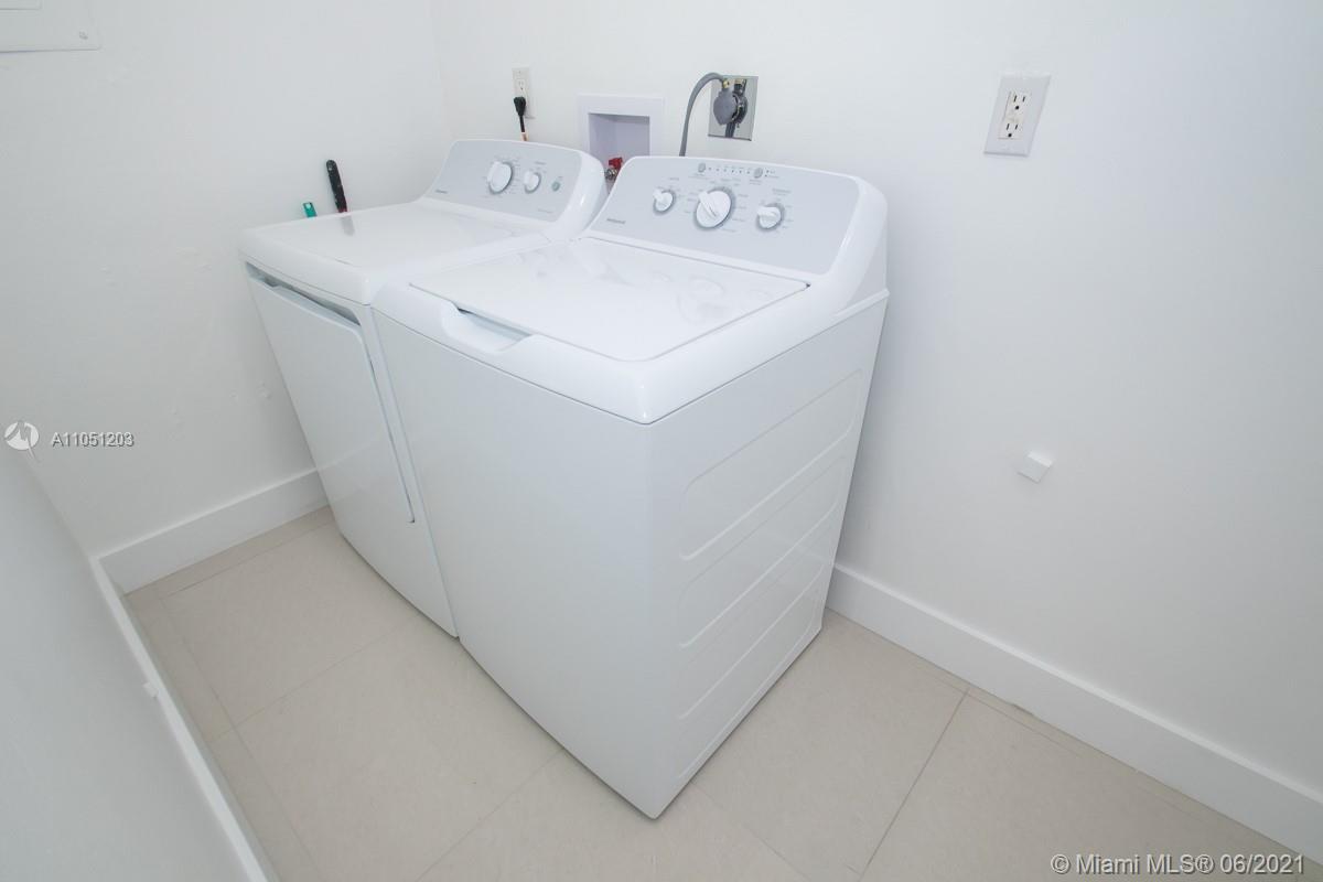 See details / 2250 sq. ft. $ 2021-06-02 0 Photo