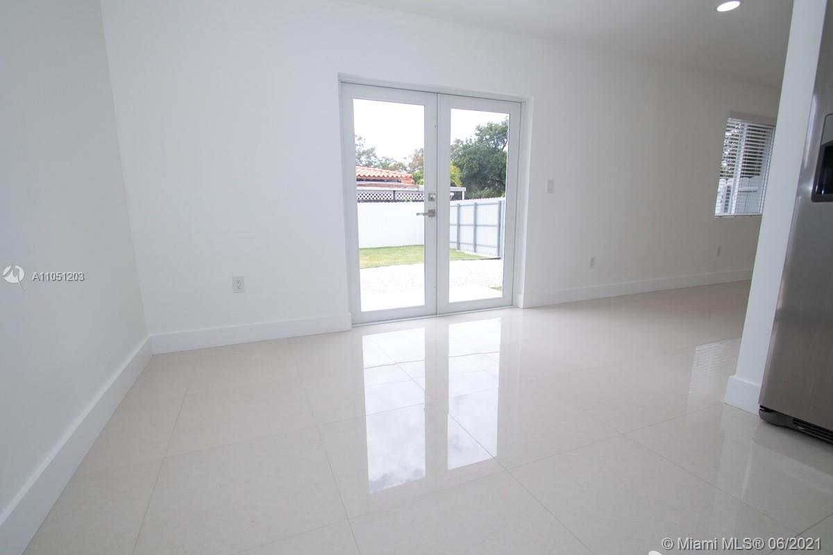 See details / 2250 sq. ft. $ 2021-06-02 0 Photo