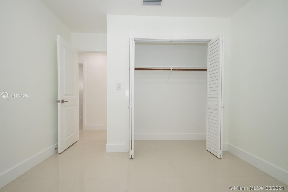 See details / 2250 sq. ft. $ 2021-06-02 0 Photo