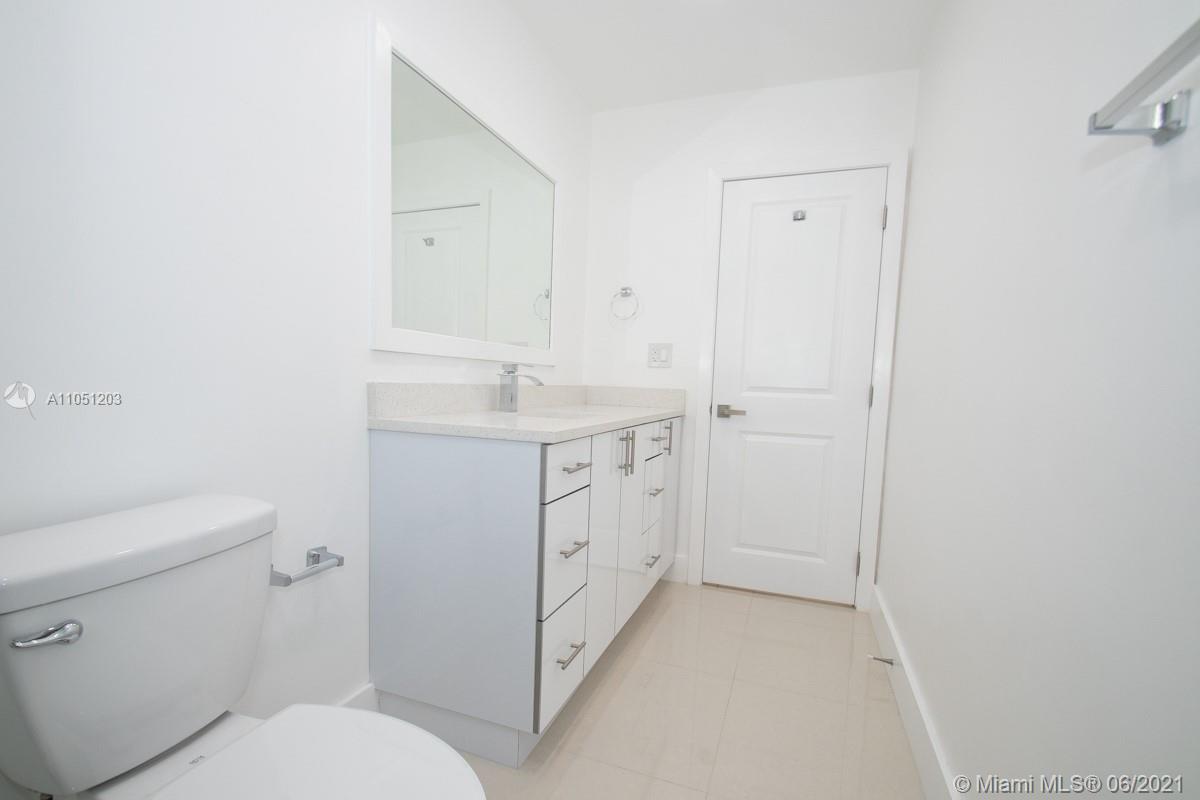See details / 2250 sq. ft. $ 2021-06-02 0 Photo