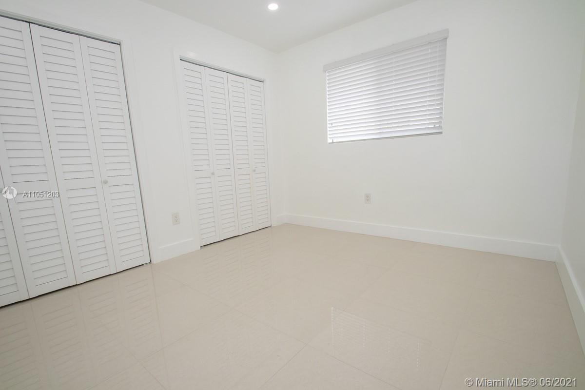 See details / 2250 sq. ft. $ 2021-06-02 0 Photo