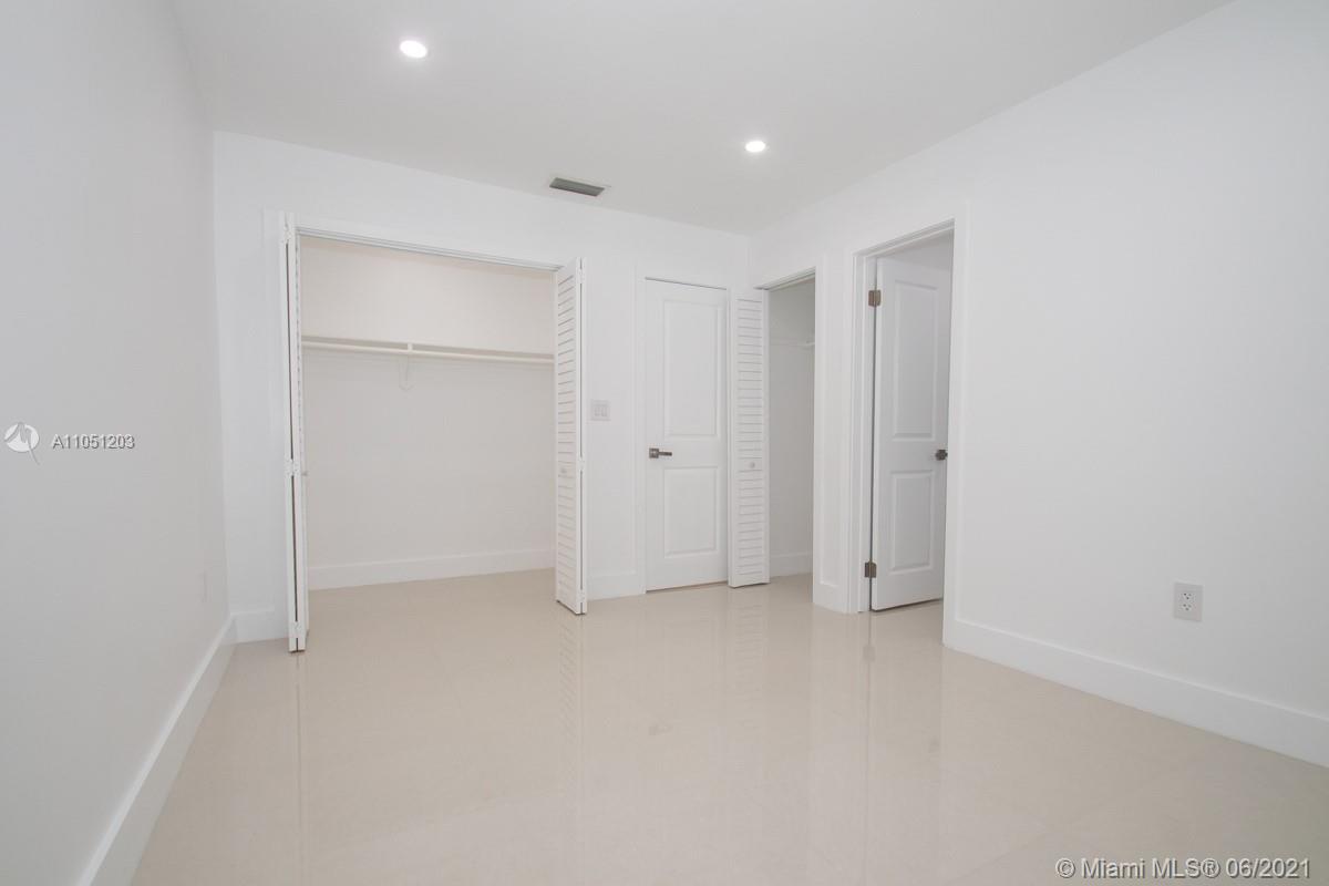 See details / 2250 sq. ft. $ 2021-06-02 0 Photo