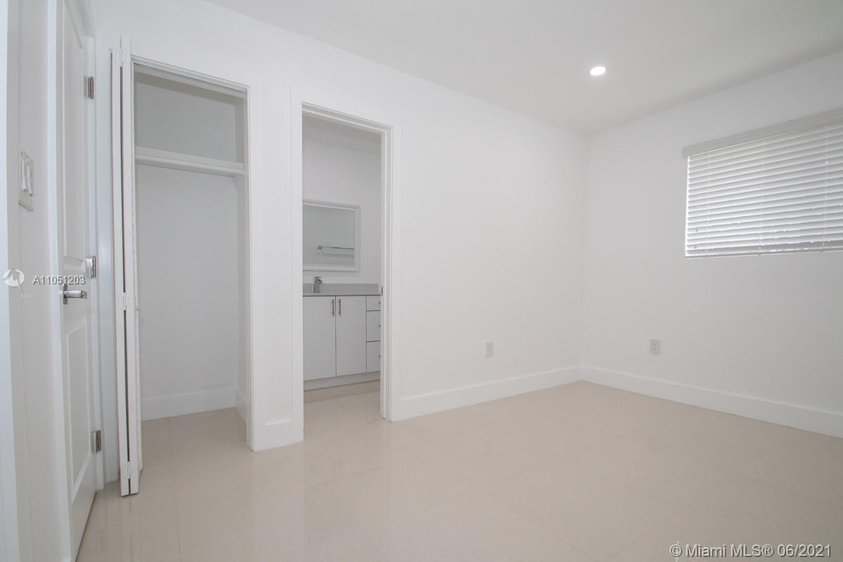 See details / 2250 sq. ft. $ 2021-06-02 0 Photo