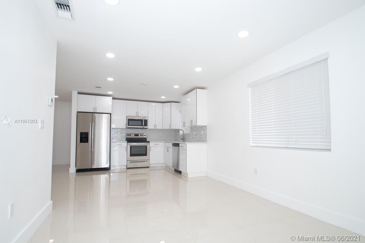 See details / 2250 sq. ft. $ 2021-06-02 0 Photo