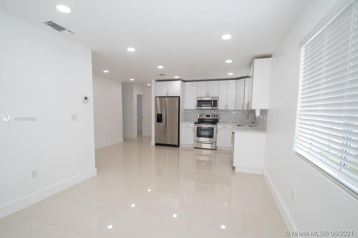See details / 2250 sq. ft. $ 2021-06-02 0 Photo