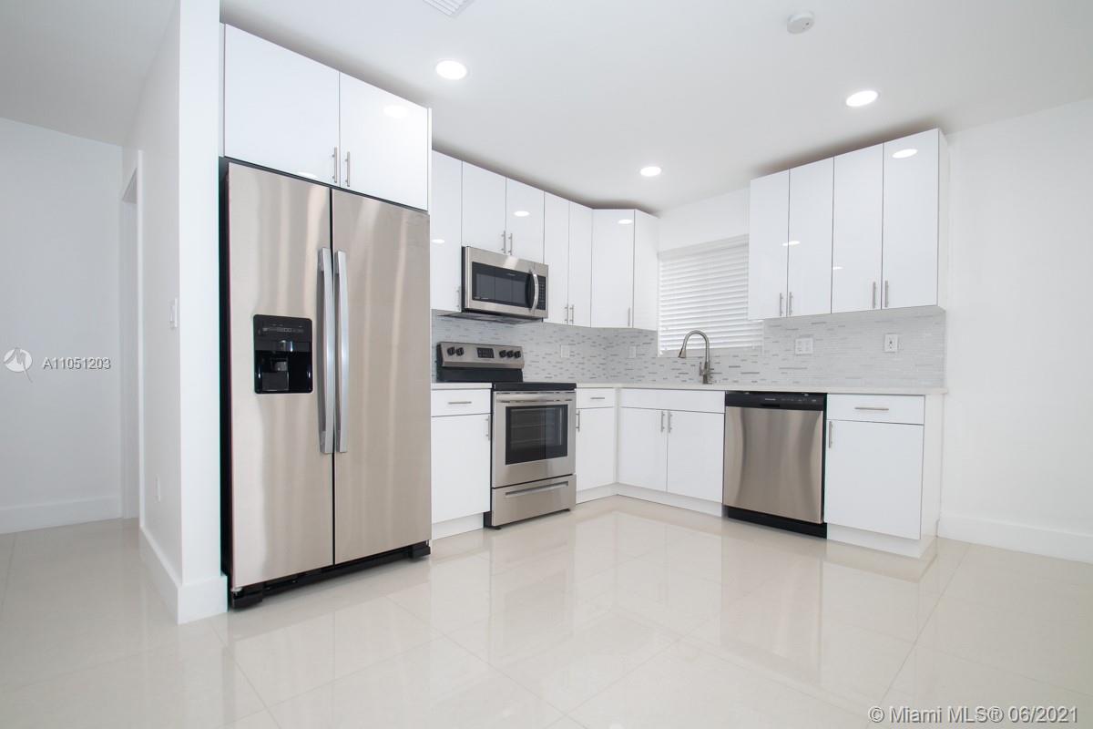 See details / 2250 sq. ft. $ 2021-06-02 0 Photo