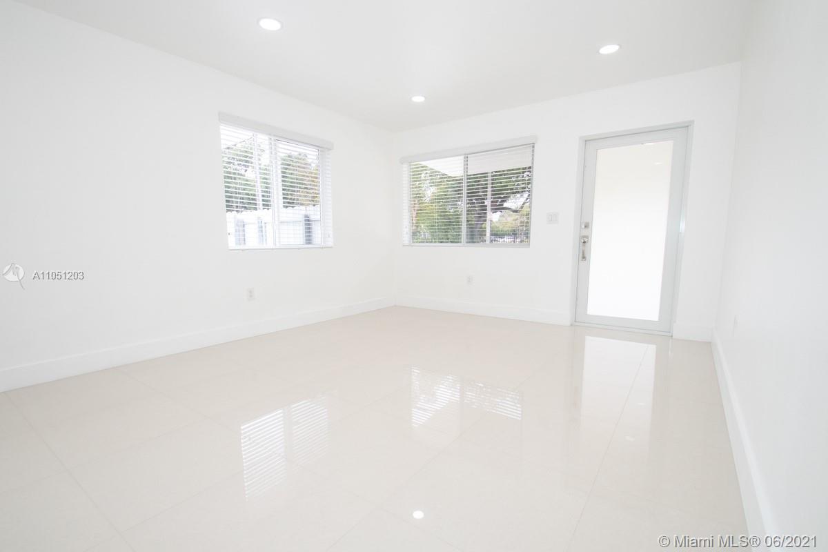 See details / 2250 sq. ft. $ 2021-06-02 0 Photo