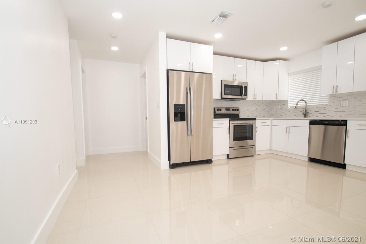 See details / 2250 sq. ft. $ 2021-06-02 0 Photo