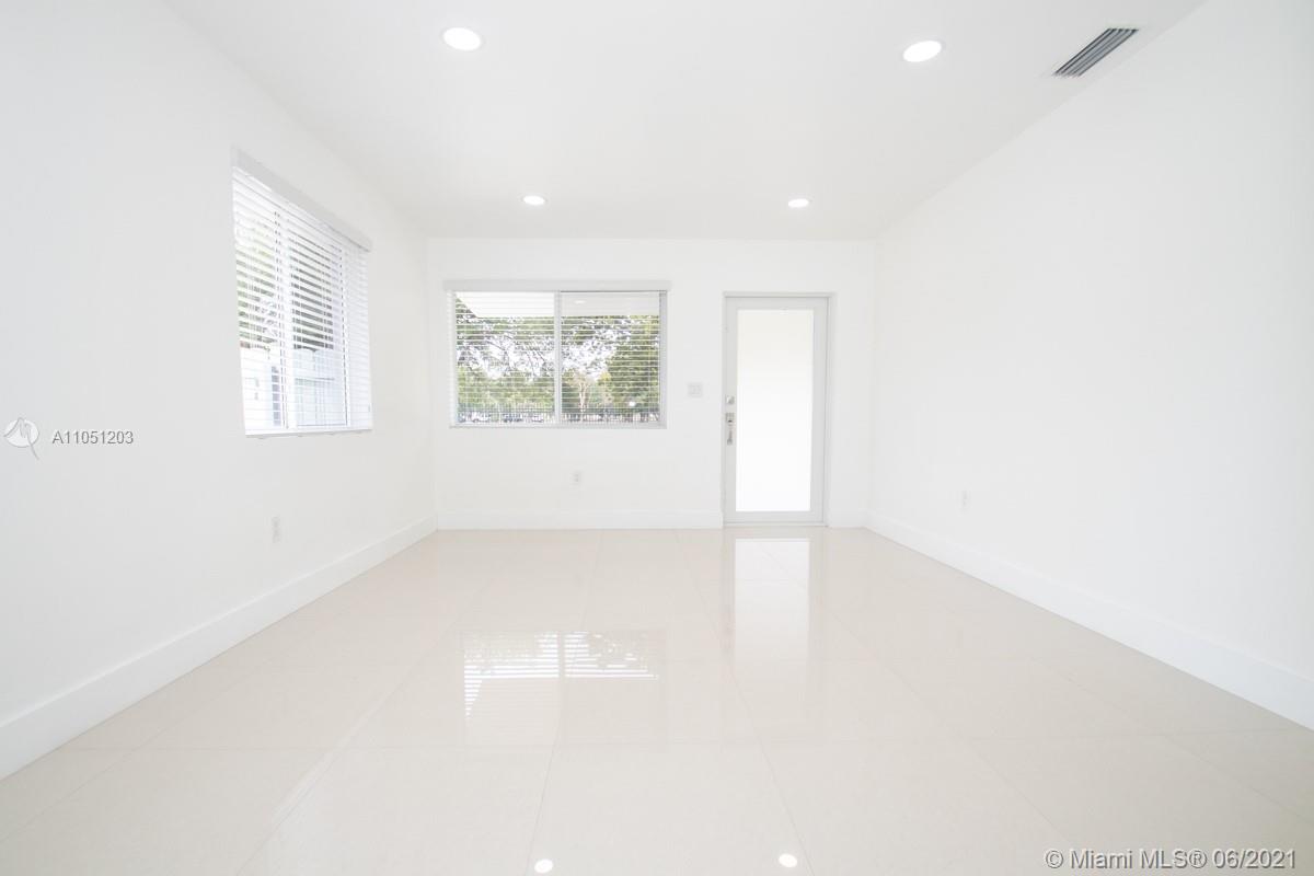 See details / 2250 sq. ft. $ 2021-06-02 0 Photo