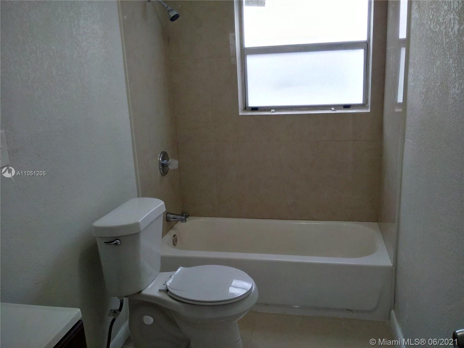See details / 2102 sq. ft. $ 2021-06-02 0 Photo