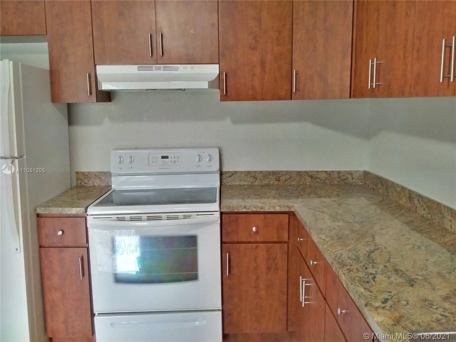 See details / 2102 sq. ft. $ 2021-06-02 0 Photo