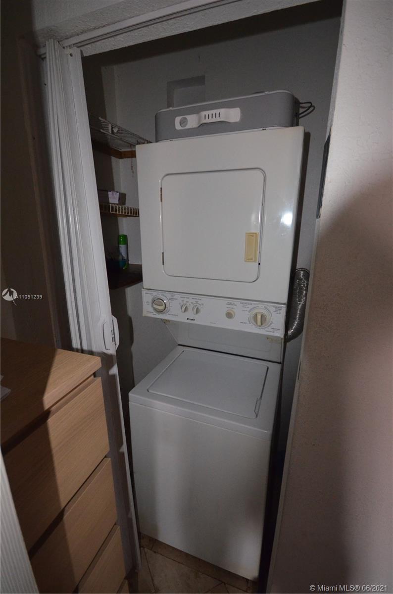 See details / 2161 sq. ft. $ 2021-06-02 0 Photo